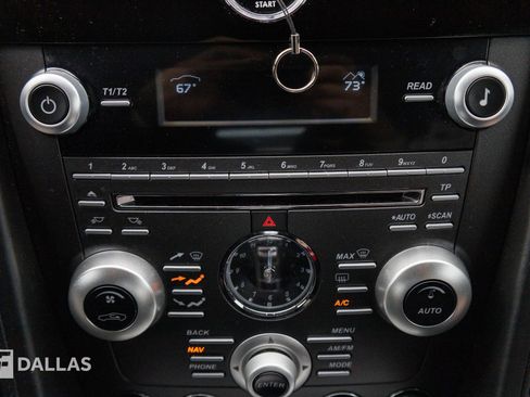 Used 2011 Aston Martin V12 Vantage Coupe image 31