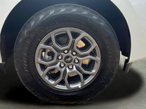 Certified 2025 Ford Expedition Active AWD/4WD image 14