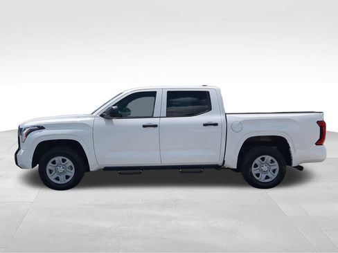 Used 2025 Toyota Tundra SR w/ SR Tow Package AWD/4WD image 6