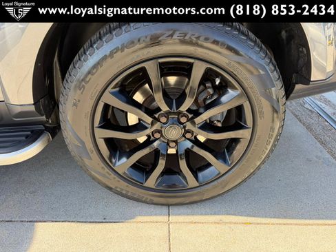 Used 2016 Land Rover LR4 HSE AWD/4WD image 13