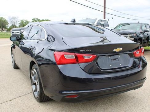 Used 2023 Chevrolet Malibu LT FWD image 5