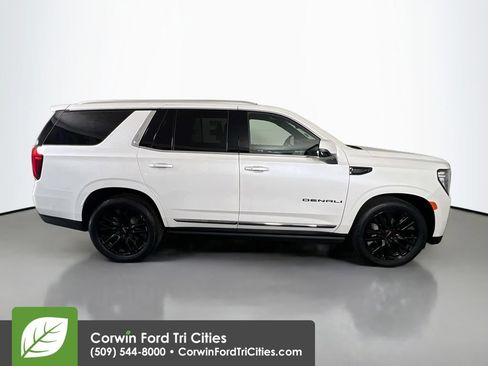 Used 2024 GMC Yukon Denali Ultimate AWD/4WD image 20