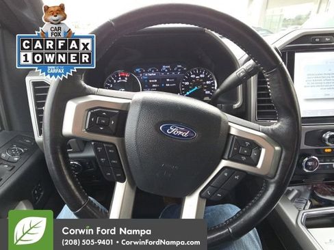 Used 2022 Ford F250 Lariat w/ Black Appearance Package image 16