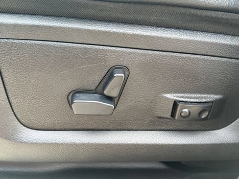 Used 2020 RAM 3500 Limited AWD/4WD image 6