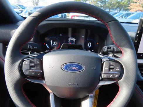 New 2026 Ford Explorer ST w/ Sun And Sound Package image 9