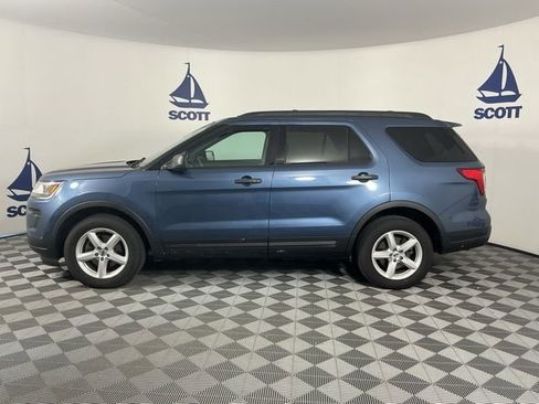 Used 2018 Ford Explorer 4WD image 4