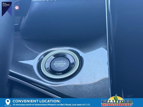 Used 2021 Jeep Grand Cherokee L Laredo image 28