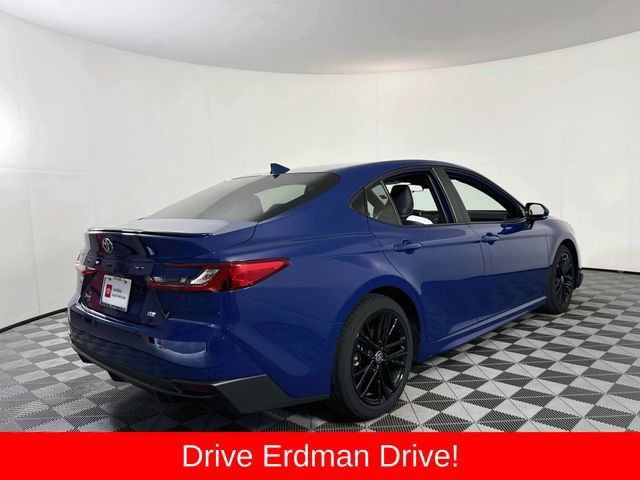 Used 2026 Toyota Camry SE FWD image 23