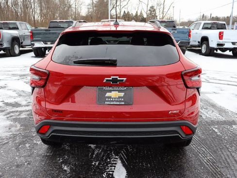 New 2026 Chevrolet Trax RS w/ Sunroof Package image 30