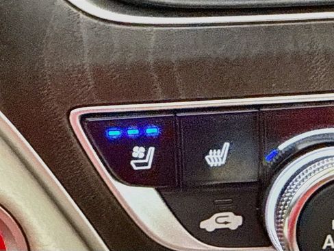 Used 2019 Honda Accord Touring image 19
