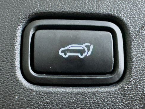 Used 2023 Hyundai Tucson Limited FWD image 32