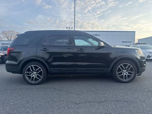 Used 2019 Ford Explorer Sport image 20