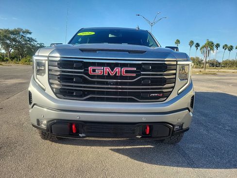 Used 2024 GMC Sierra 1500 AT4 w/ AT4 Preferred Package image 3