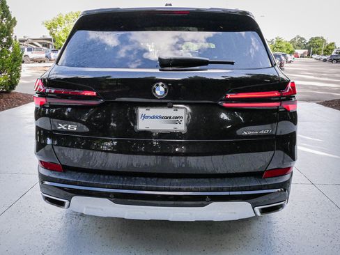 Used 2026 BMW X5 xDrive40i AWD/4WD image 10