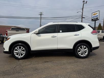 Used 2014 Nissan Rogue SV