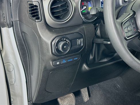 Used 2023 Jeep Wrangler Unlimited w/ Cold Weather Group AWD/4WD image 16