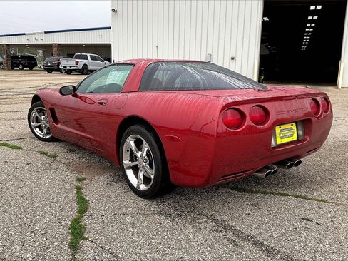 Used 1997 Chevrolet Corvette Coupe image 3