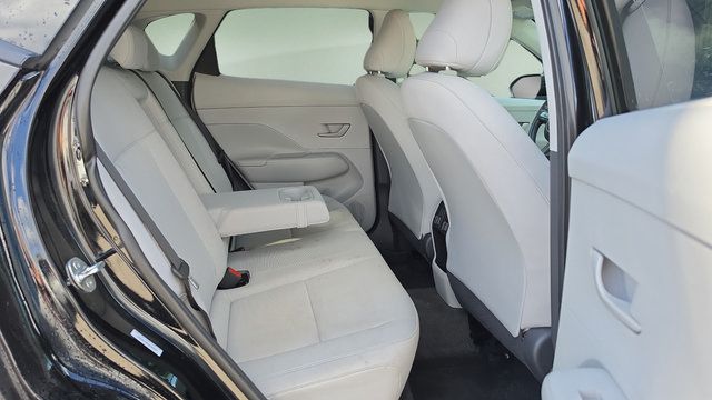 Used 2025 Hyundai Kona SEL AWD/4WD image 14