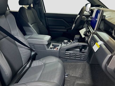 New 2026 Toyota 4Runner TRD Off-Road Premium AWD/4WD image 30