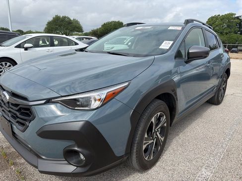 Used 2024 Subaru Crosstrek 2.0i Premium image 1