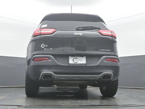 Used 2016 Jeep Cherokee Limited AWD/4WD image 44