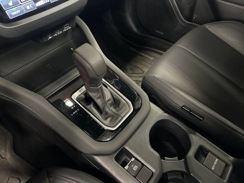Certified 2025 Subaru Forester Limited AWD/4WD image 28