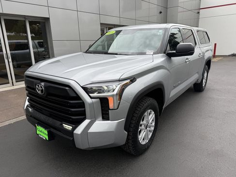Used 2023 Toyota Tundra SR5 w/ SR5 Premium Package RWD image 1