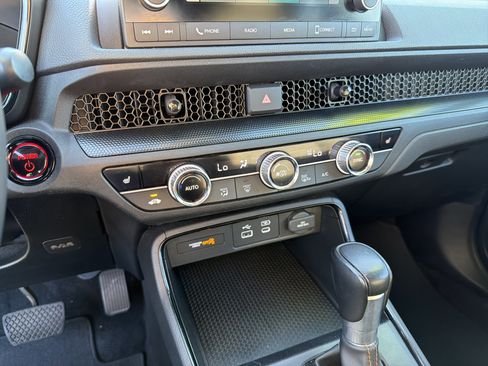 Used 2024 Honda CR-V Sport image 8