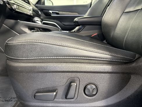 Used 2022 Kia Telluride EX w/ EX Premium Package FWD image 21