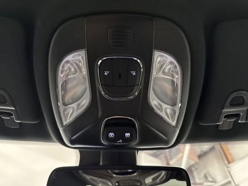 Used 2024 Jeep Compass Limited w/ Sun and Sound Group image 26