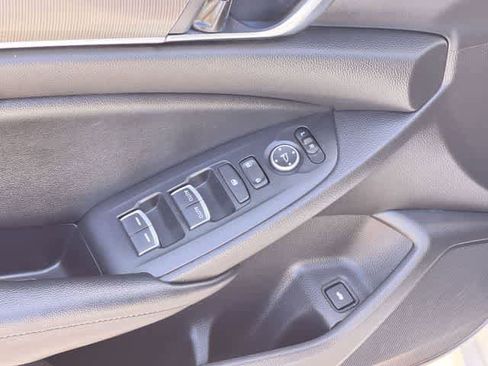 Certified 2021 Honda Accord Sport image 30