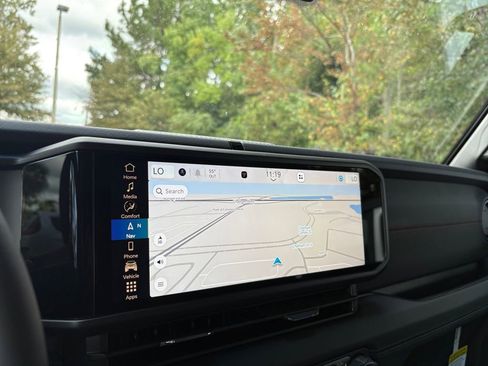 New 2026 Jeep Wrangler Unlimited Rubicon w/ Technology Group image 24