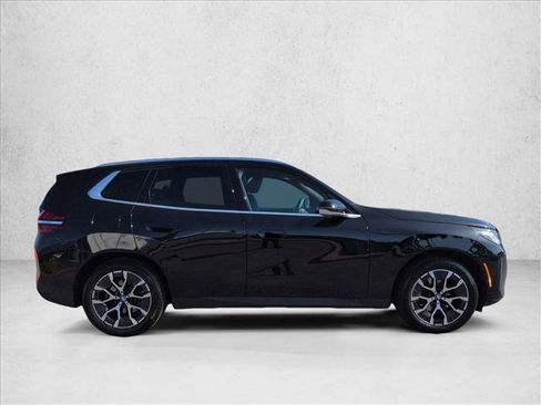 Used 2025 BMW X3 xDrive30i w/ Convenience Package AWD/4WD image 4