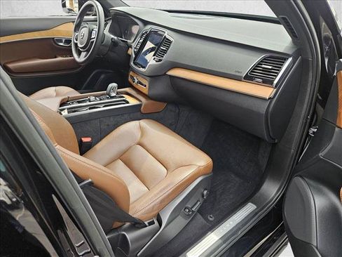 Used 2023 Volvo XC90 B6 Plus w/ Protection Package Premier AWD/4WD image 23