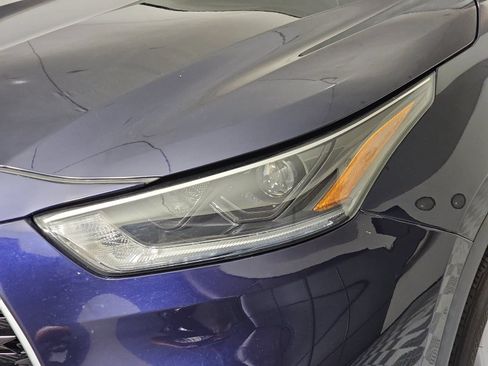 Used 2021 Toyota Highlander L FWD image 27