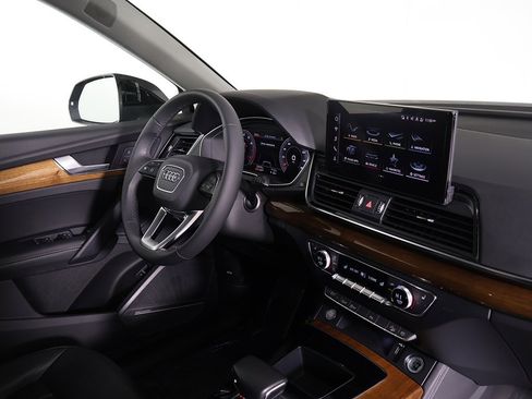 Used 2023 Audi Q5 2.0T Premium Plus w/ Premium Plus Package image 27