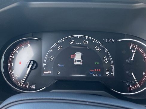 Used 2025 Toyota RAV4 LE image 32