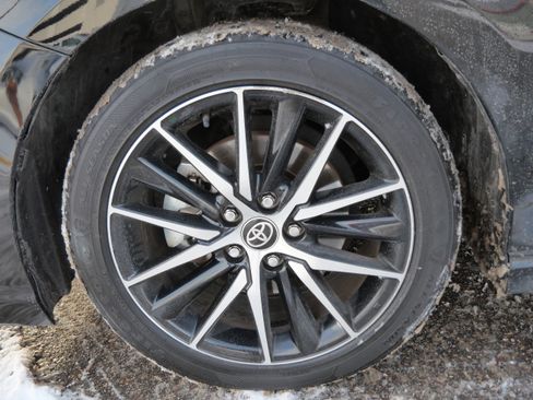 Certified 2023 Toyota Camry SE image 16