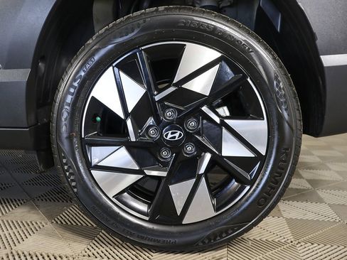 Used 2025 Hyundai Kona SEL image 16