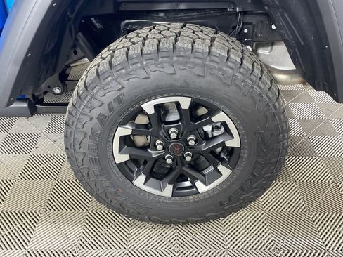 New 2026 Jeep Gladiator Rubicon w/ Safety Group image 17