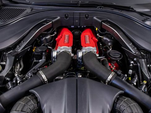 Certified 2024 Ferrari Roma image 55