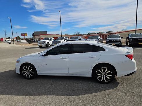 Used 2024 Chevrolet Malibu RS image 2