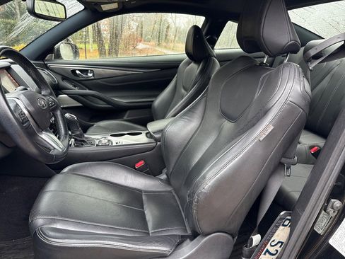 Used 2018 INFINITI Q60 3.0t Luxe w/ Sensory Package 3.0T Luxe image 13