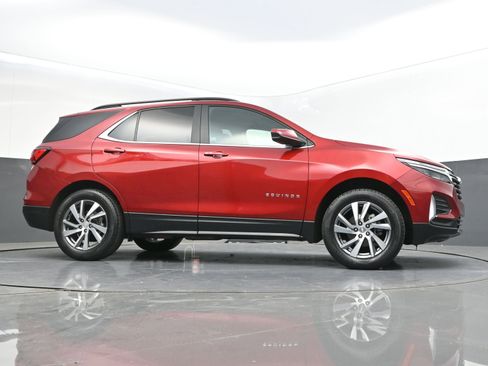 Used 2023 Chevrolet Equinox LT image 45