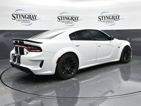 Used 2023 Dodge Charger Scat Pack RWD image 7