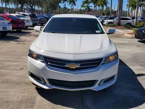 Used 2017 Chevrolet Impala LT image 2