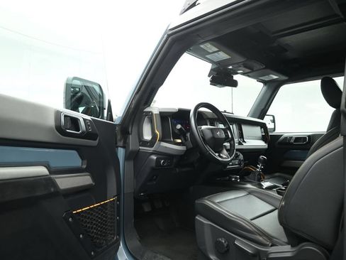 Certified 2022 Ford Bronco Badlands AWD/4WD image 9