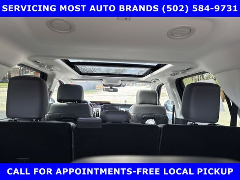 New 2026 Ford Expedition Active AWD/4WD image 19