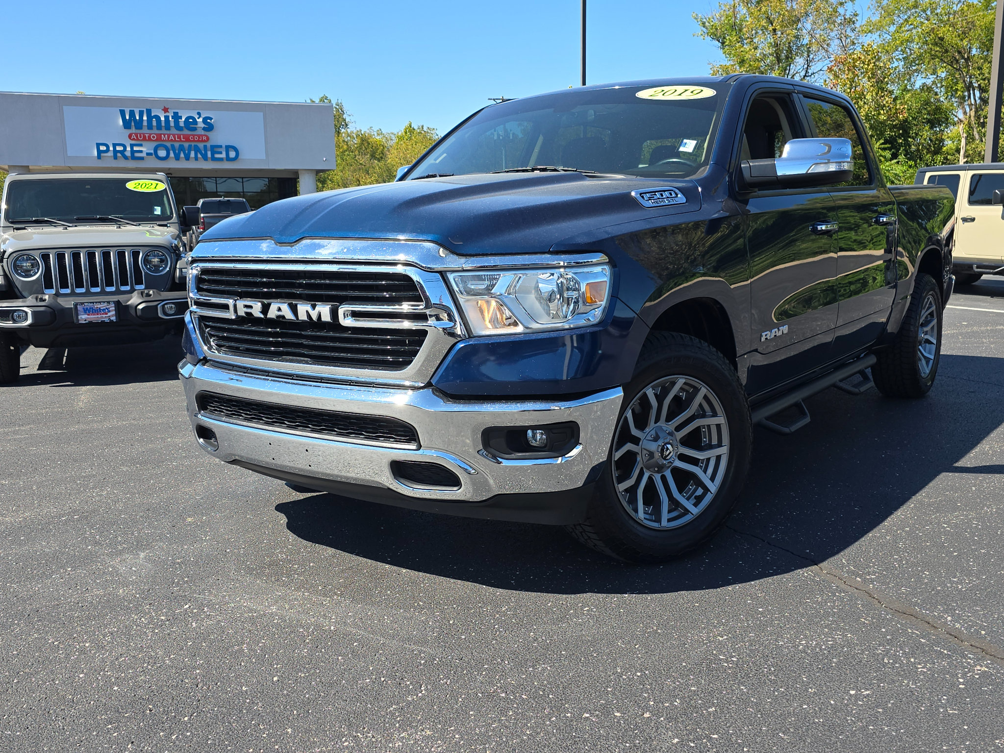 Used 2019 RAM 1500 Big Horn w/ Trailer Tow Group AWD/4WD image 1