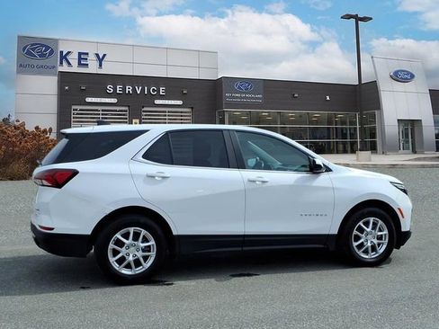 Used 2022 Chevrolet Equinox LT image 4